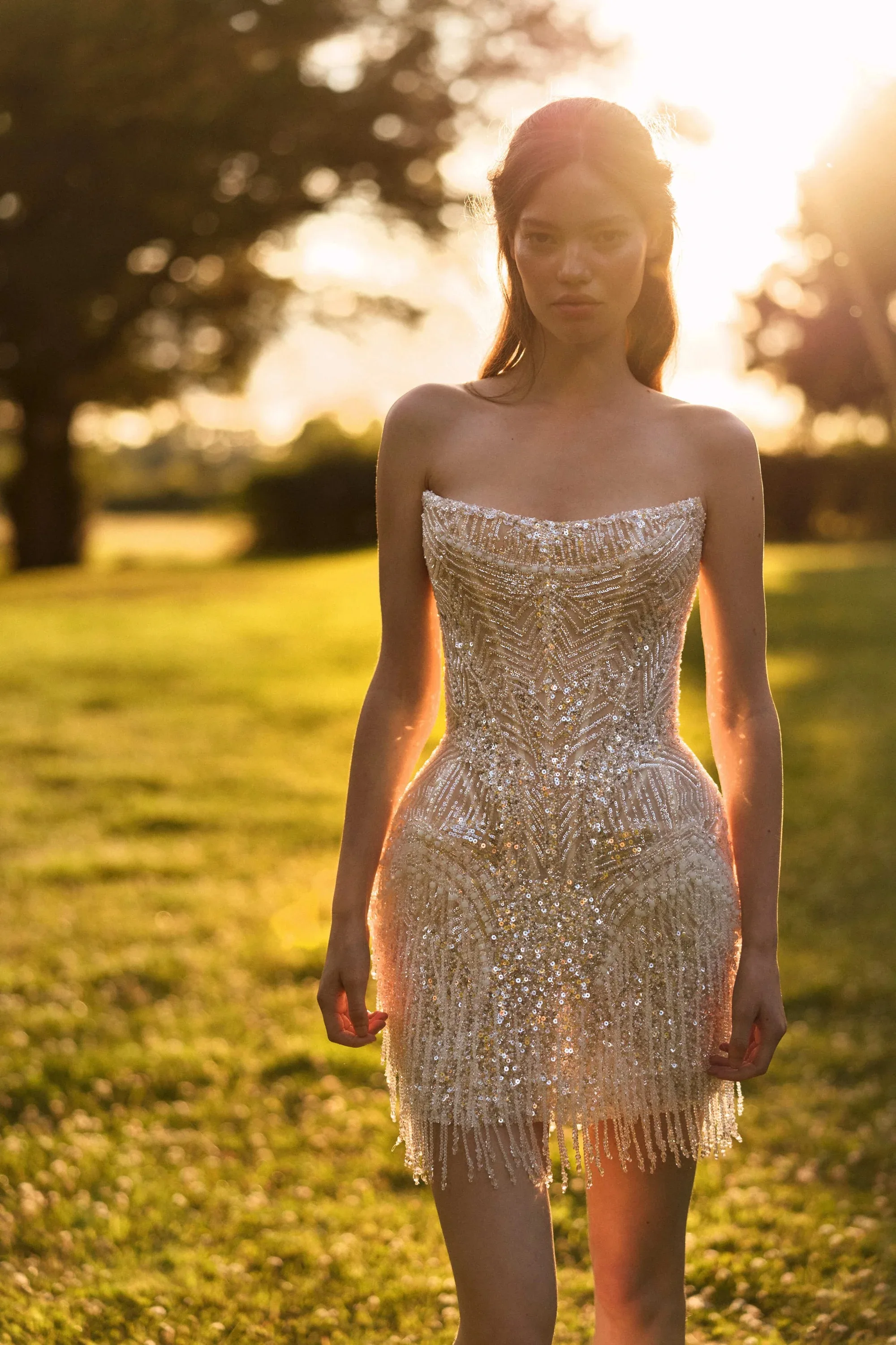 Sparkling Evening Mini Dress Strapless Sleeveless Beading Tassel Sequins Bridal Gowns Banquet Party Customized Vestido De Novia