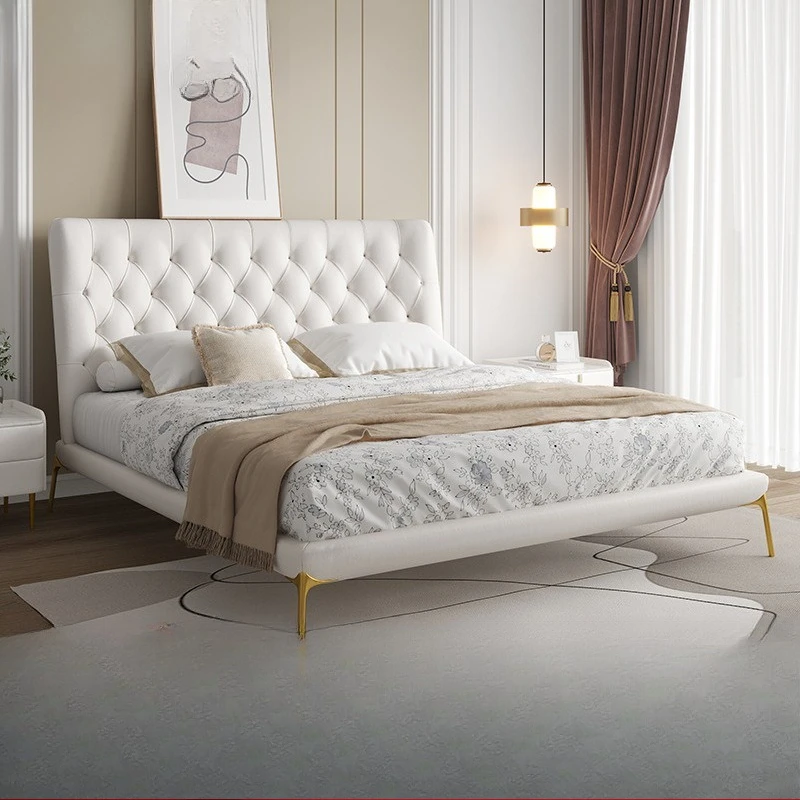 

Customizable light luxury leather bed