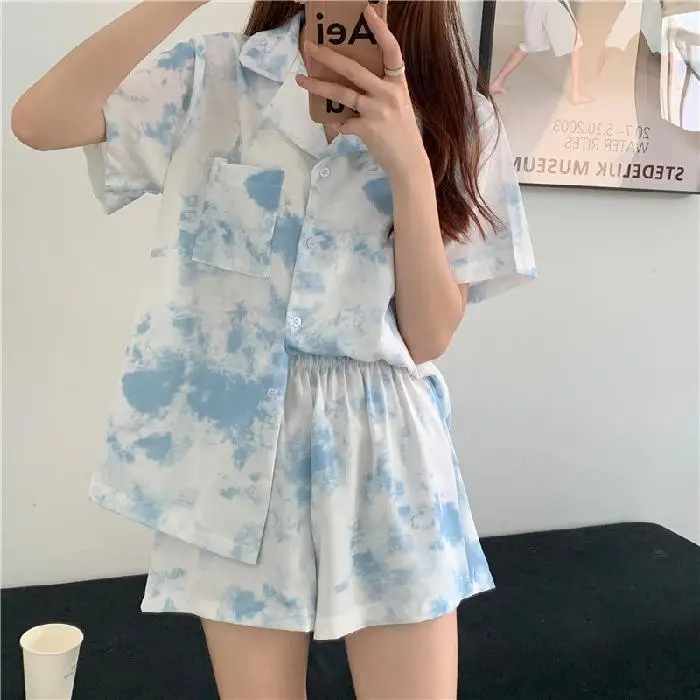 New Four Seasons Short-sleeved Shorts Pajamas Ms. Japanese Small Fresh Plaid Pajamas Ms. Loose Comfortable Home Wear Ms. Suit