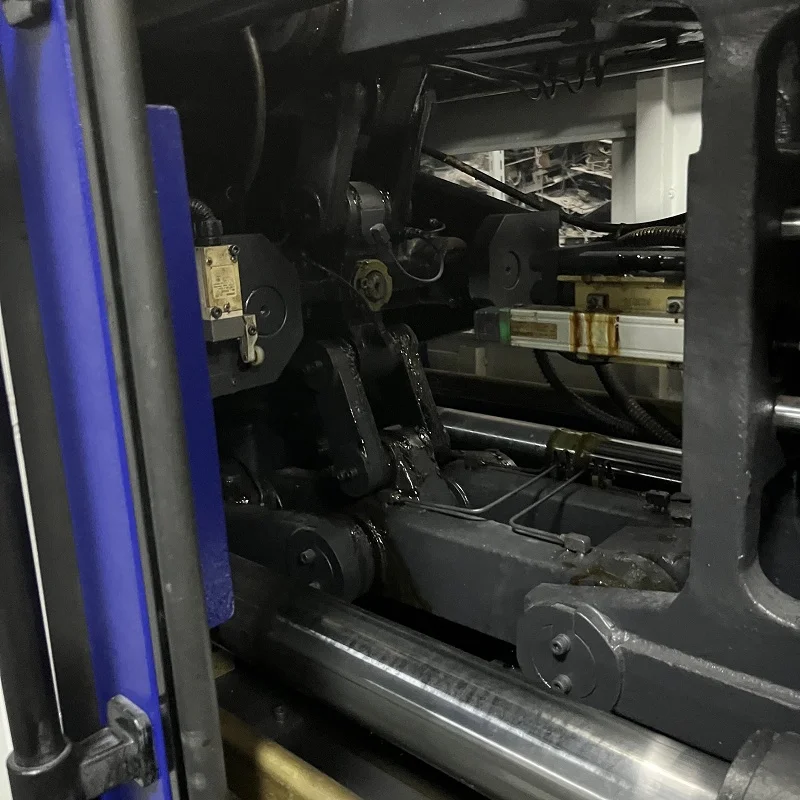 Desktop Small Plastic Injection Molding Equipment Customized for Small Business Phone Case Making