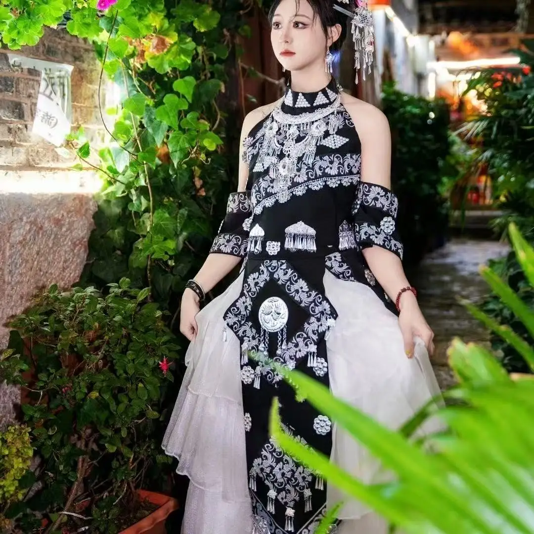 nouveaux-costumes-hmong-hanfu-traditionnel-chinois-tenues-de-scene-pour-femmes-costumes-de-mariage-et-de-voyage-vetements-hmong