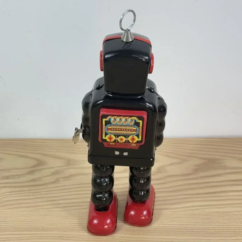 Jouet à remonter classique rétro en métal, Robot à roue haute, mécanisme d'engrenage en étain, ornements parfaits, cadeau d'anniversaire pour enfants