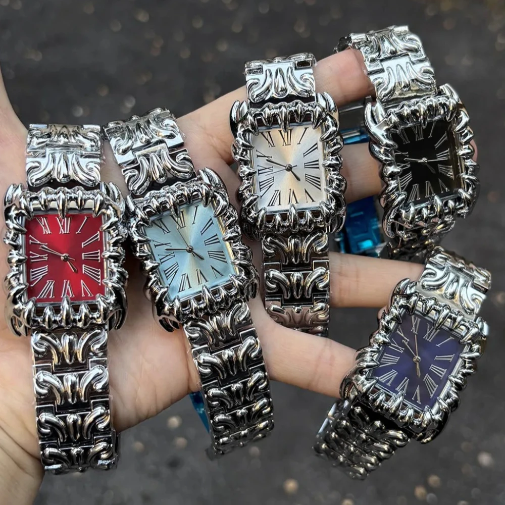 

Top Silver Black Unique Square Y2k Red Demon Claw Devil Design Quartz Watches Men Alabaster Industries Creative Watch Male Clock
