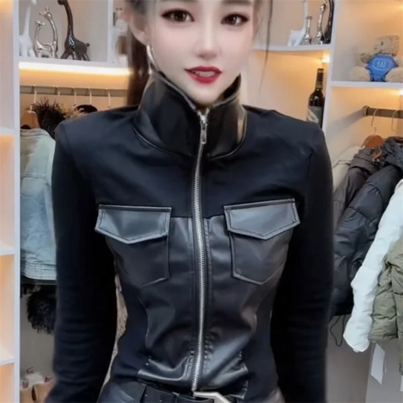 Chaqueta de cuero fina de diseño a la moda, chaquetas de cuero para mujer, abrigo corto de motocicleta con bolsillo y empalme de cuero, primavera y otoño