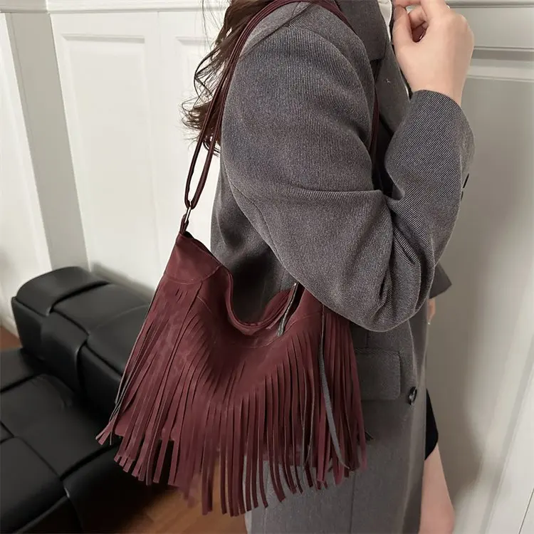 

Retro Faion Women's oulder Bag Tassel Detail Simple Design High-End Feel Small Square Bag Casual Sle Zipper Closure