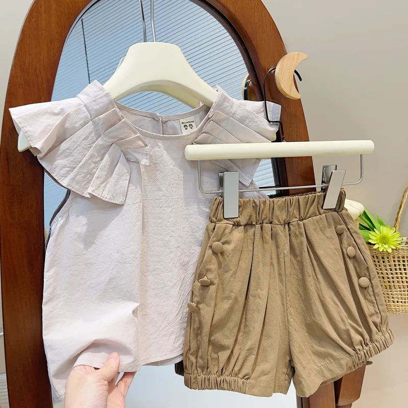 2024New Girls' Shorts Suit Summer Fashionable Stylish Flying Sleeves Top Two-Piece Suit Fashionable Hair Generation