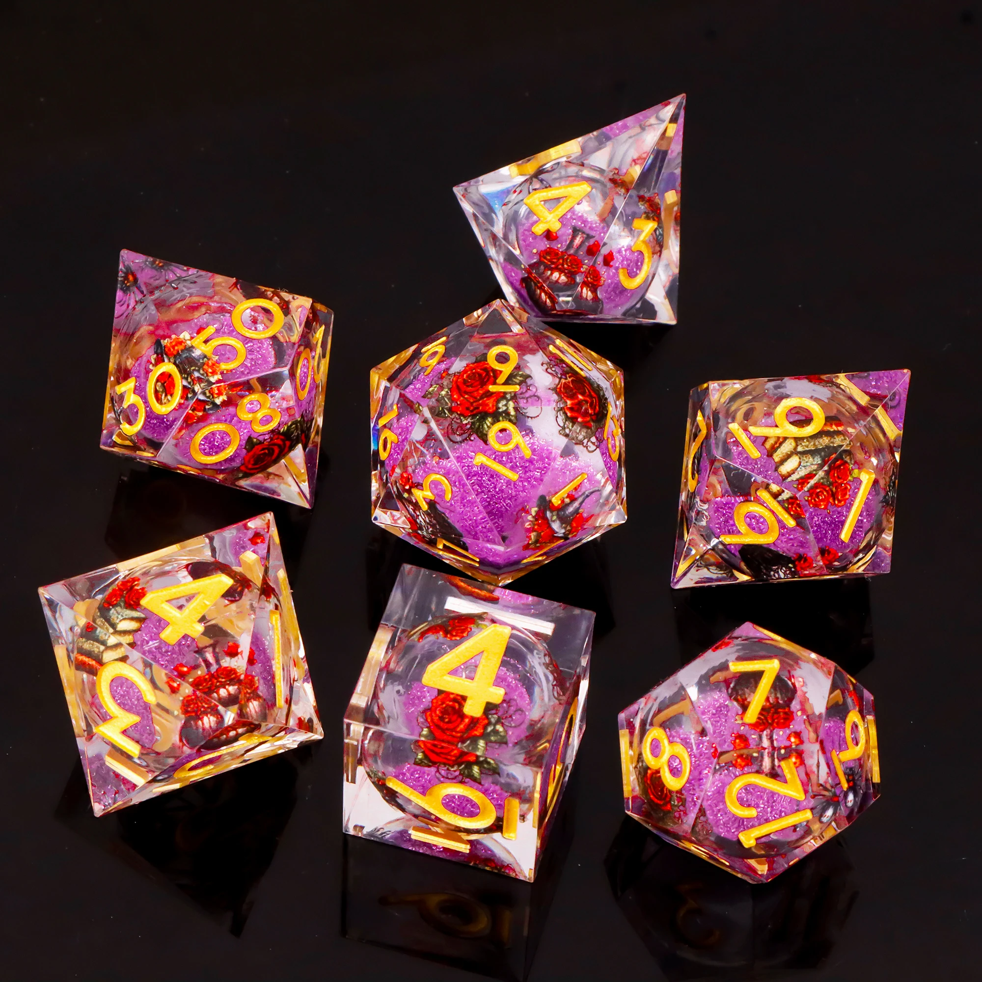 

Набор красивых кубиков с жидким сердечником из смолы и розы для D&D RPG, некоторые подарки, dnd кубики с жидким сердечником