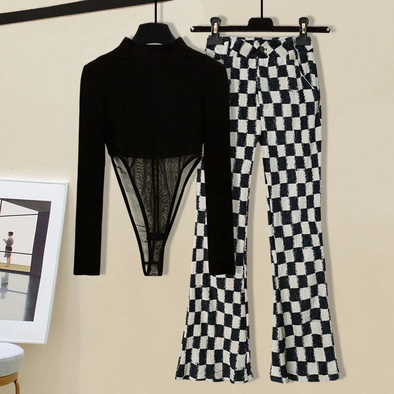 ชุดจั๊มสูทถักแบบเซ็กซี่และกางเกงลำลองลายตารางหมากรุก ชุดสองชิ้นสำหรับฤดูใบไม้ผลิ สไตล์สตรีทแวร์สุดอินเทรนด์สำหรับสาวๆ