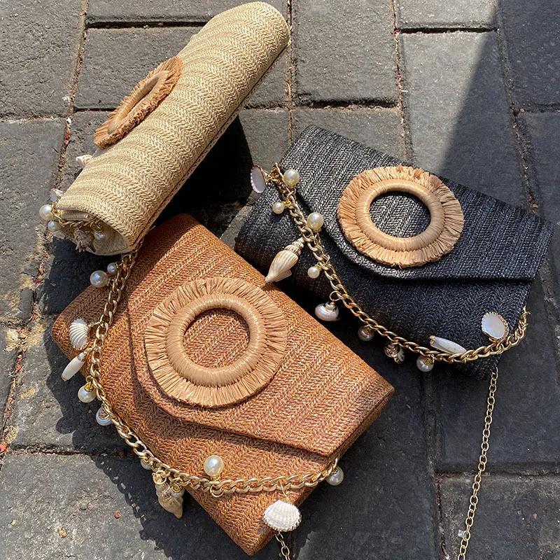 

Summer Beach Straw Clutch Bag Cute Ball pendant Crossbody Bag for Women Travel Shoulder Bags Purse Ladies Casual Bags Wicker Bag