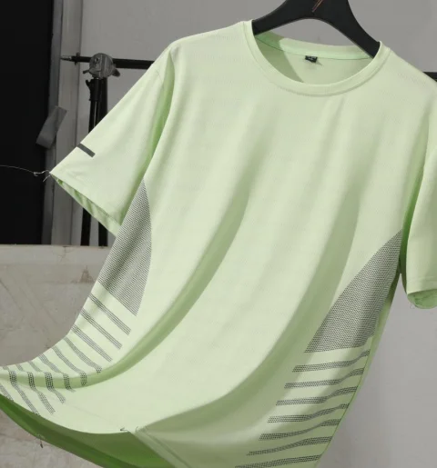 Running T-shirt Heren Zomer Ijs Zijde Dunne Top Reflecterende Afdrukken Sneldrogend Korte Mouw Ademend Fitness Sport T-shirt 5XL