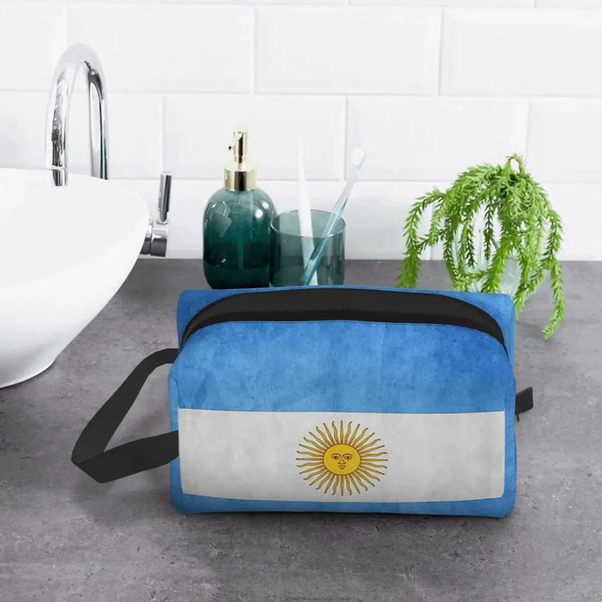 

Аргентина Аргентинский флаг Национальный флаг Аргентины Макияжная сумка Косметический органайзер для хранения Dopp Kit Туалетные принадлежности Косметичка
