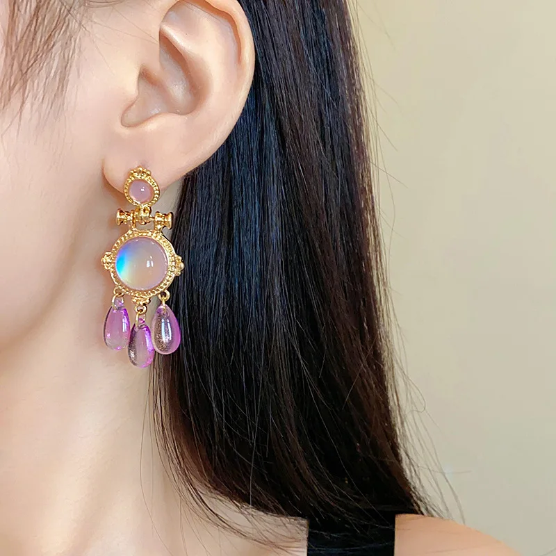 Round teardrop resin earrings palace style retro tassel earrings