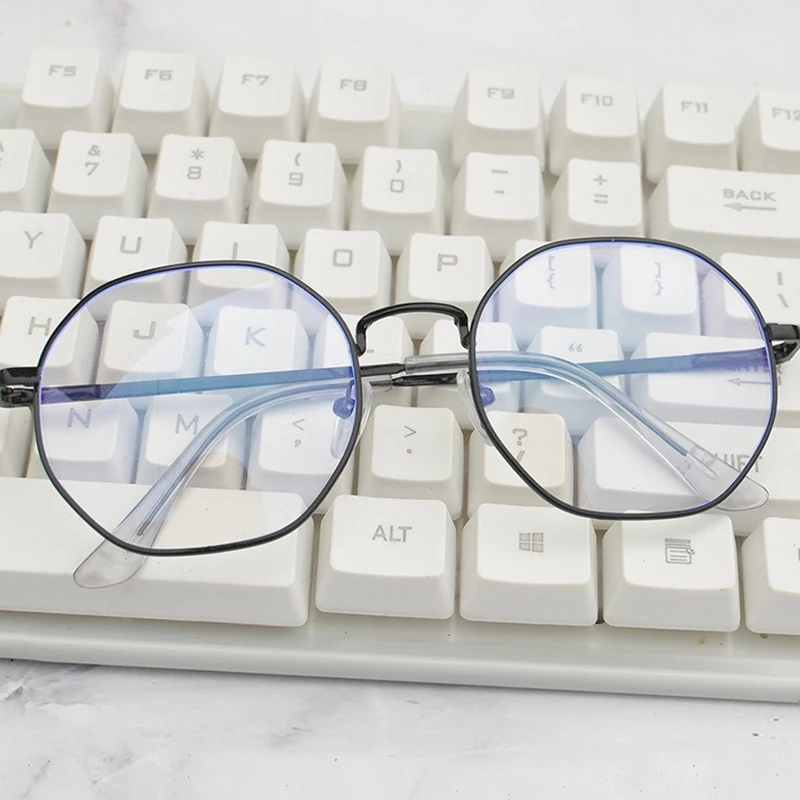 Fashion Plain Lens Eyeglasses Ultralight Alloy Frame Anti Blue Light Eyewear Stylish Decor Glasses for Men Women Party Outdoor