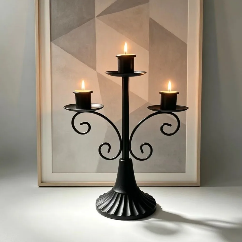 Table Decorations Iron Three Headed Candlestick Holders Vintage Stable Base Candle Stand European Style Candlestick Wedding