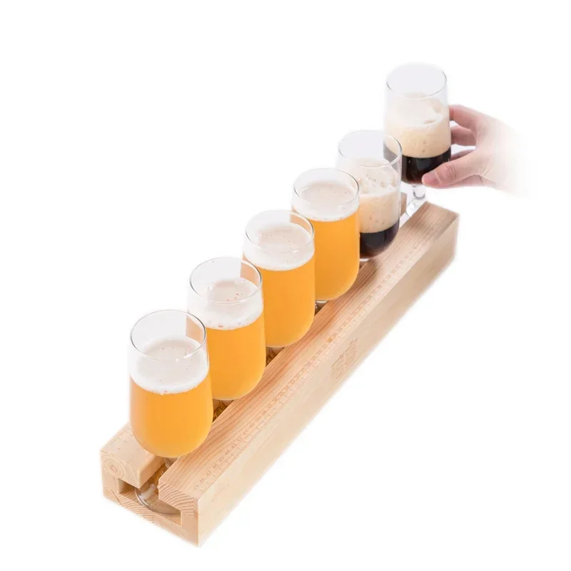 internet celebrity, small tavern, glass craft beer cups, pine wood cups and plates, creative bar bar, beer cup holders
