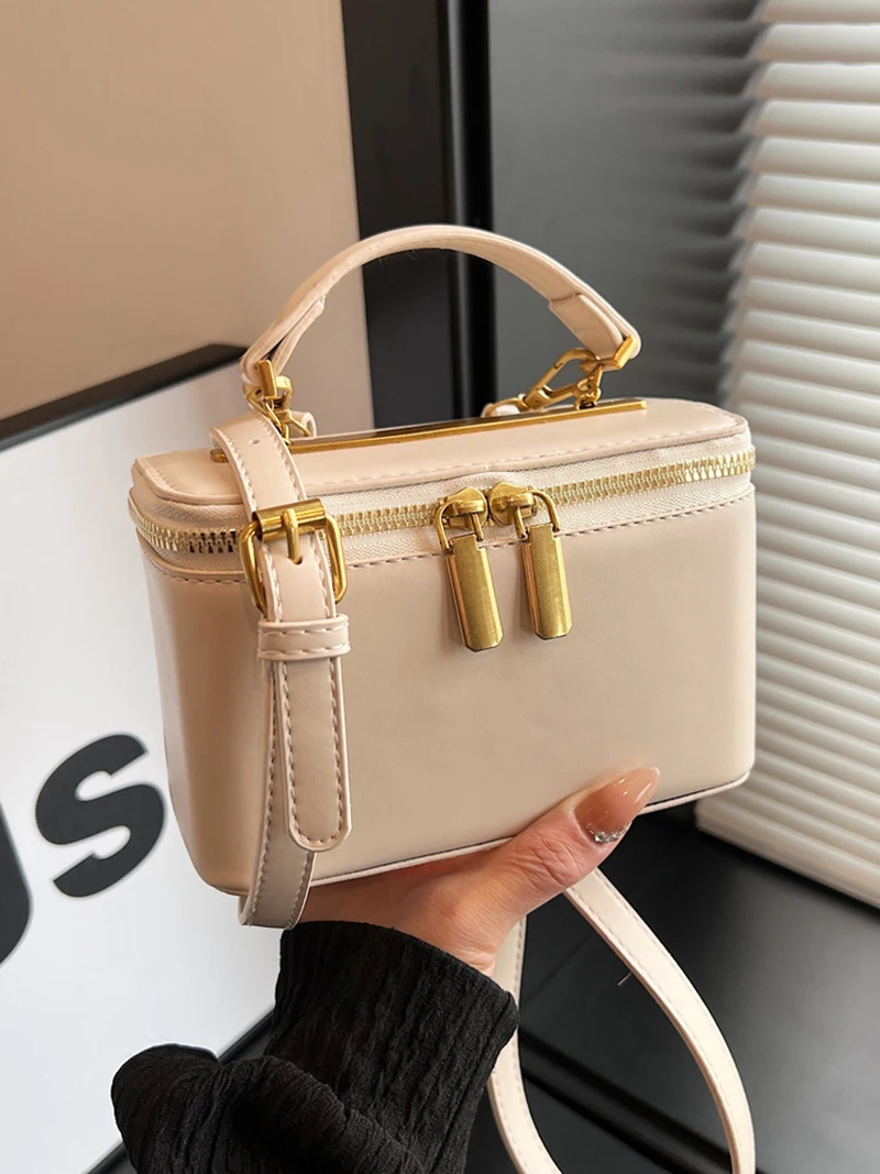 New Box Handheld Bag Commuting Fashion Crossbody Bag Simple Versatile Elegance Diagonal Straddle Bag Shoulder Small Square Bag