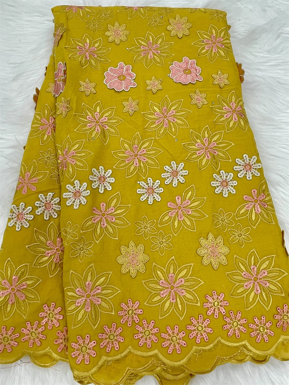 3D Bloemen Afrikaanse 100% Katoenen Zwitserse Voile Kantstoffen Hoge Kwaliteit Nigeriaanse 2026 Dames Feestmateriaal Voor Kleding En Naaien