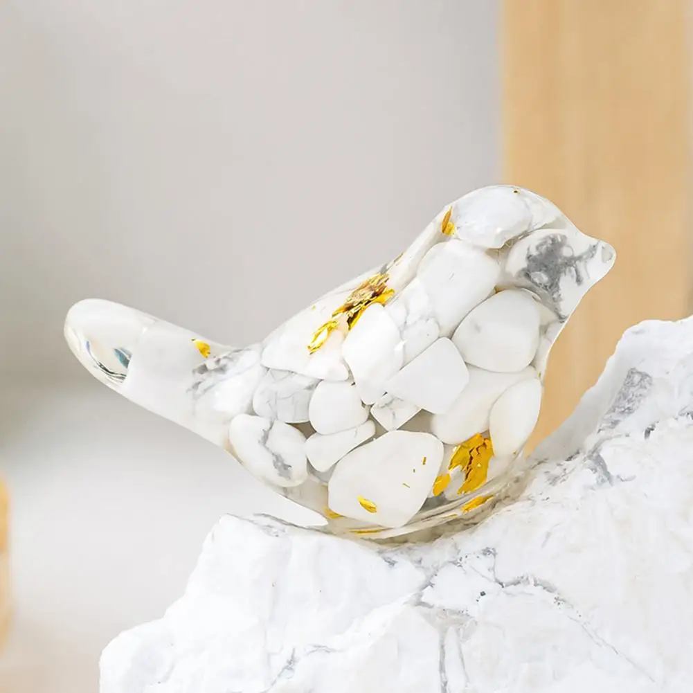 Small Bird Decoration Natural Stone Bird Ornament Natural Stone Bird Figurine Hand-carved Colorful Mini Statue Healing for Home