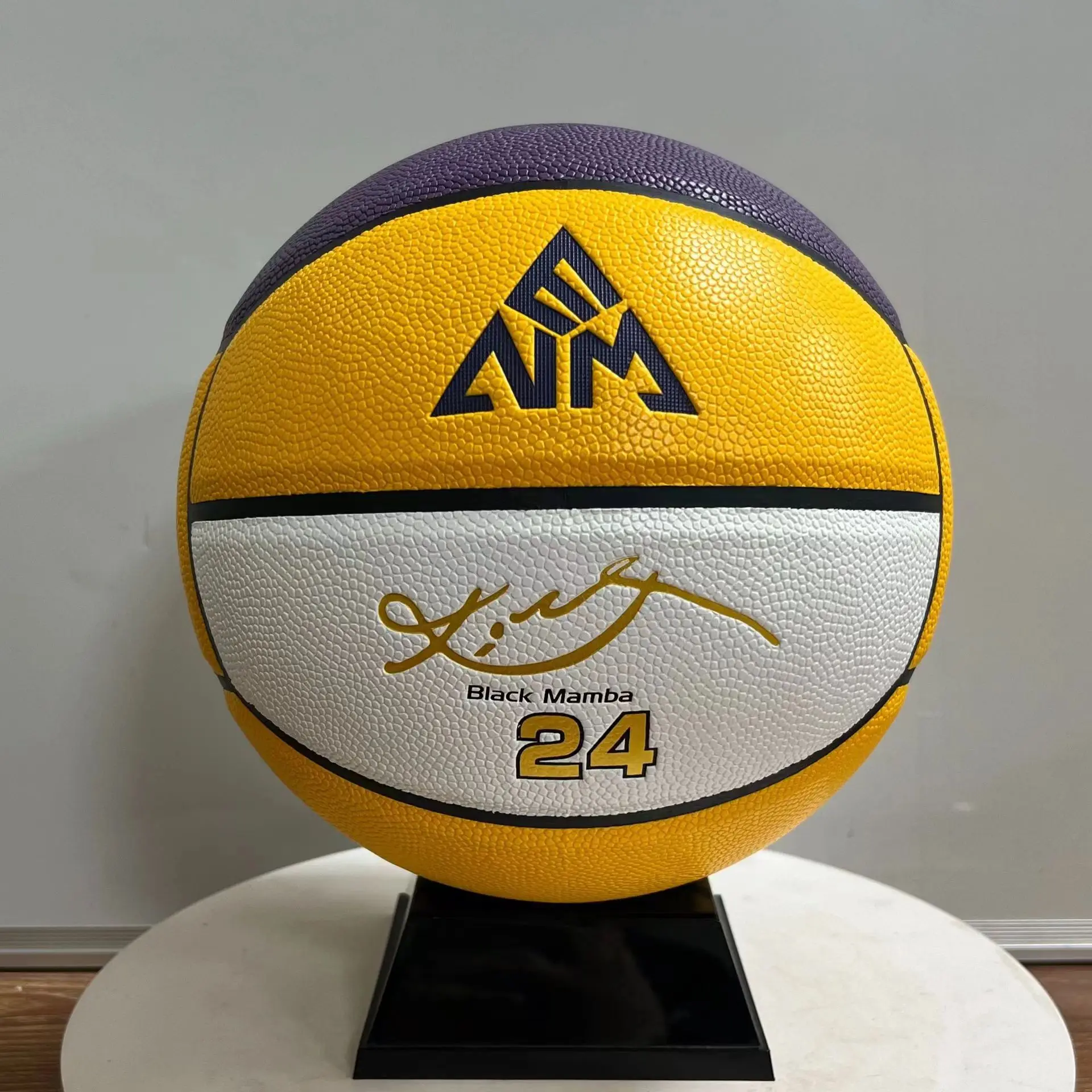 Bola macia do basquetebol do couro do plutônio para a bola interna e exterior, adulta da cor, tamanho clássico 7