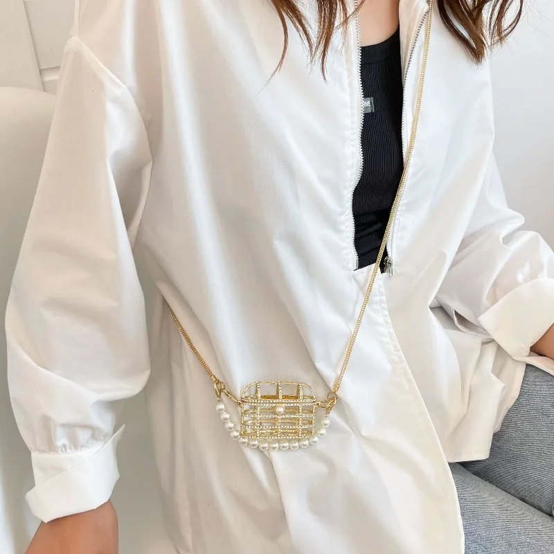 Super Mini Pearl Beads Handbags for Women Diamond-bordered Metal Alloy Earphone Bags Hollow Out Luxury Designer Shoulder Purses