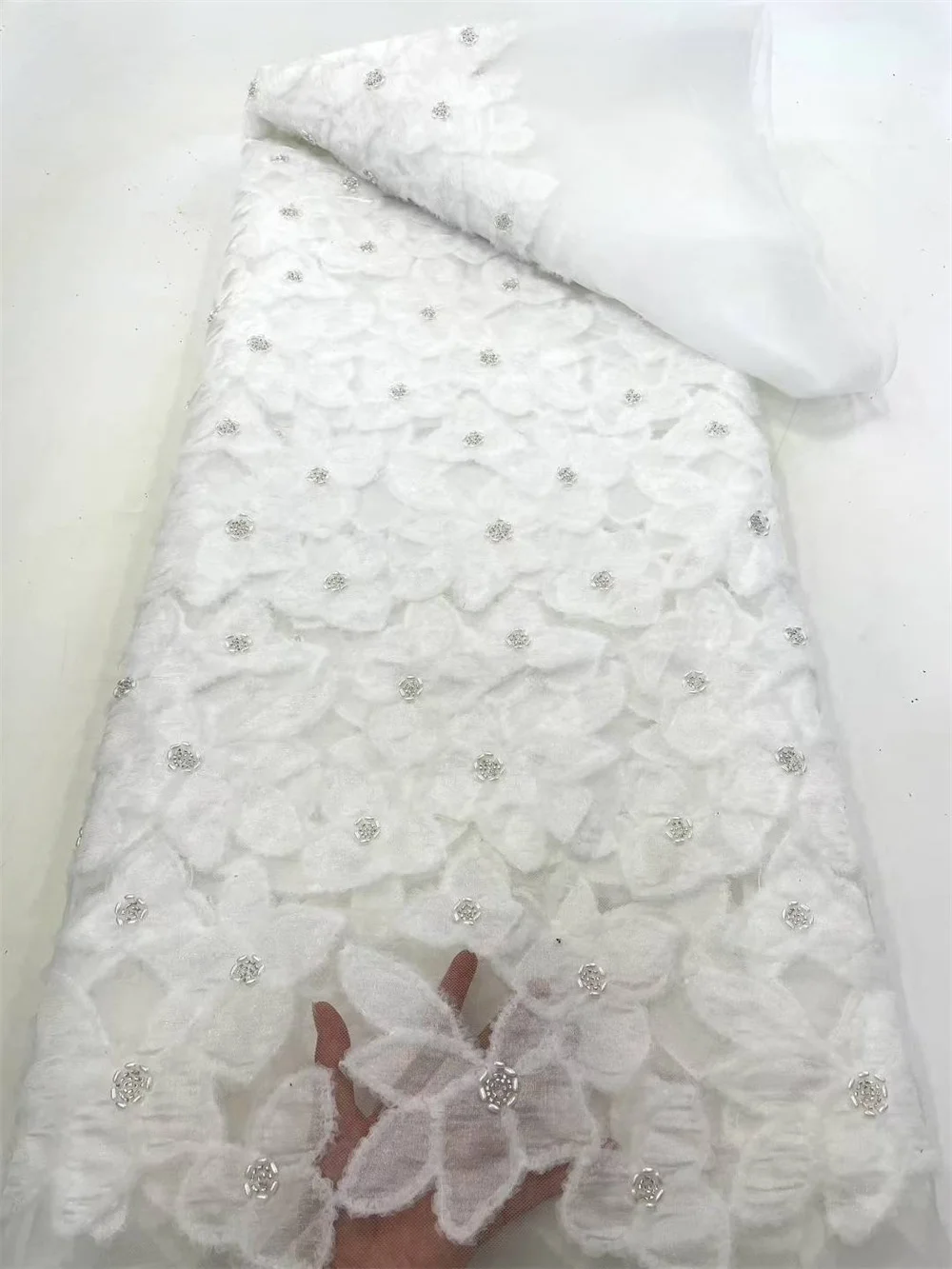 

White Luxury African Lace Tulle Fabric 2025 French 3D Flower Embroidered Applique Sequins Fabric For Party Sewing 5Yards A1625-1