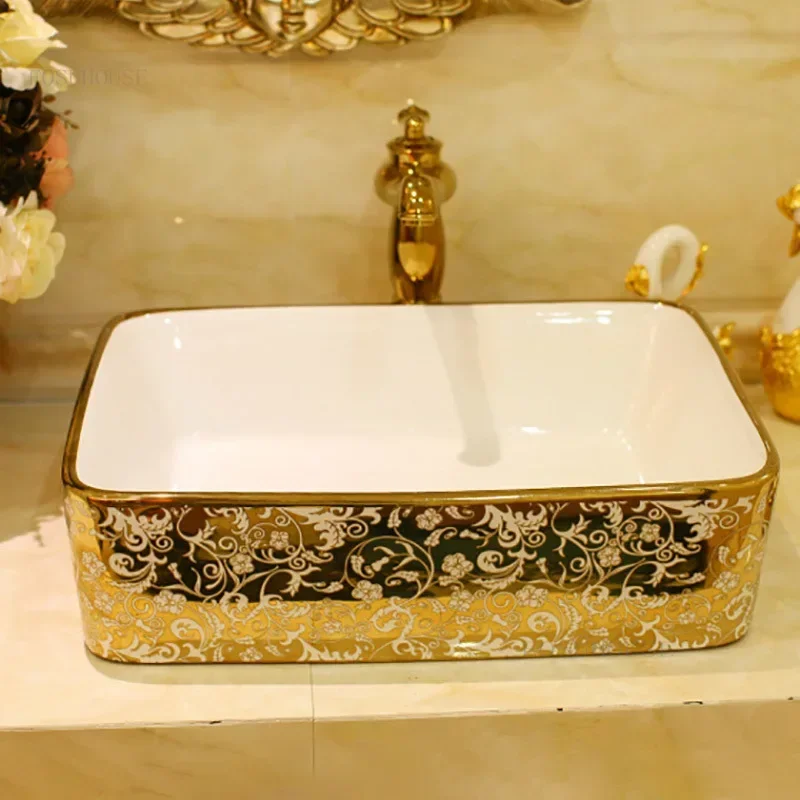 Golden Bathroom Washing Basin Oval European Washbasins Toilet Above Counter Basin Sink for Kitchen Z light Luxury Bathroom Sinks