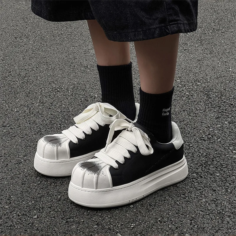 

2025 Unisex Sneakers Women Shoes for Men Tennis Vintage Dirty Casual Leather Punk Skateboard Shoes Couple Sports Casual Shoes