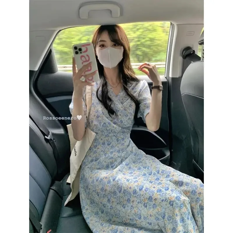 V-neck Floral Dress For Women 2026 Summer New Collection Long Skirt Gentle Style Short Sleeved Super Fairy Tea Break Skirt