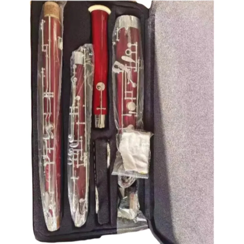 

1 fagote e 2 oboes de plastico.