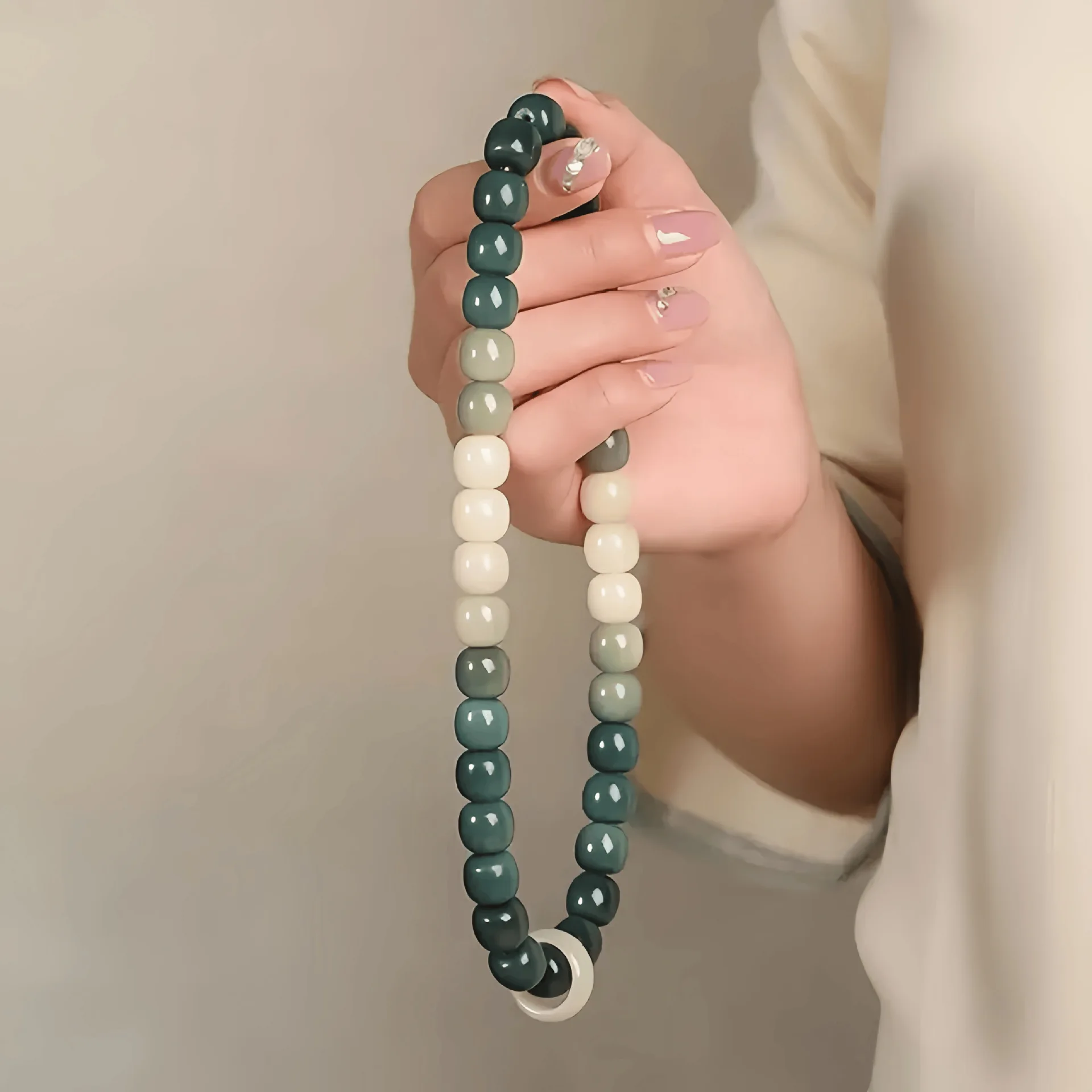 High Density Weathered Gradient White Bodhi Seed Double Loop Bracelet Buddhist Prayer Beads for Men and Women Gifts