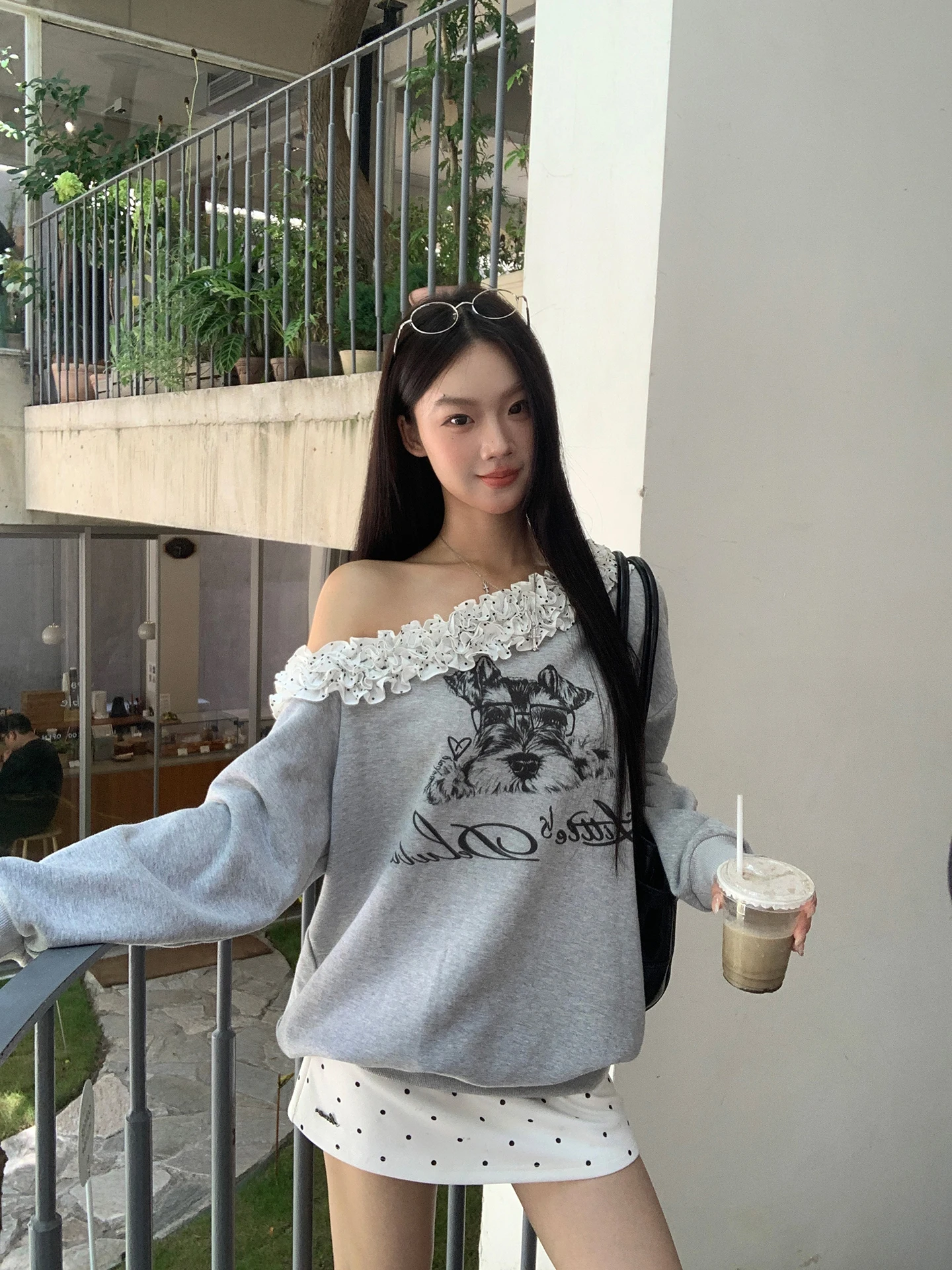 

Loose Long Sve oulder Bared Women's T-irt ay Spring New Sle Casual Comfortable Cotton Commute Faion Design