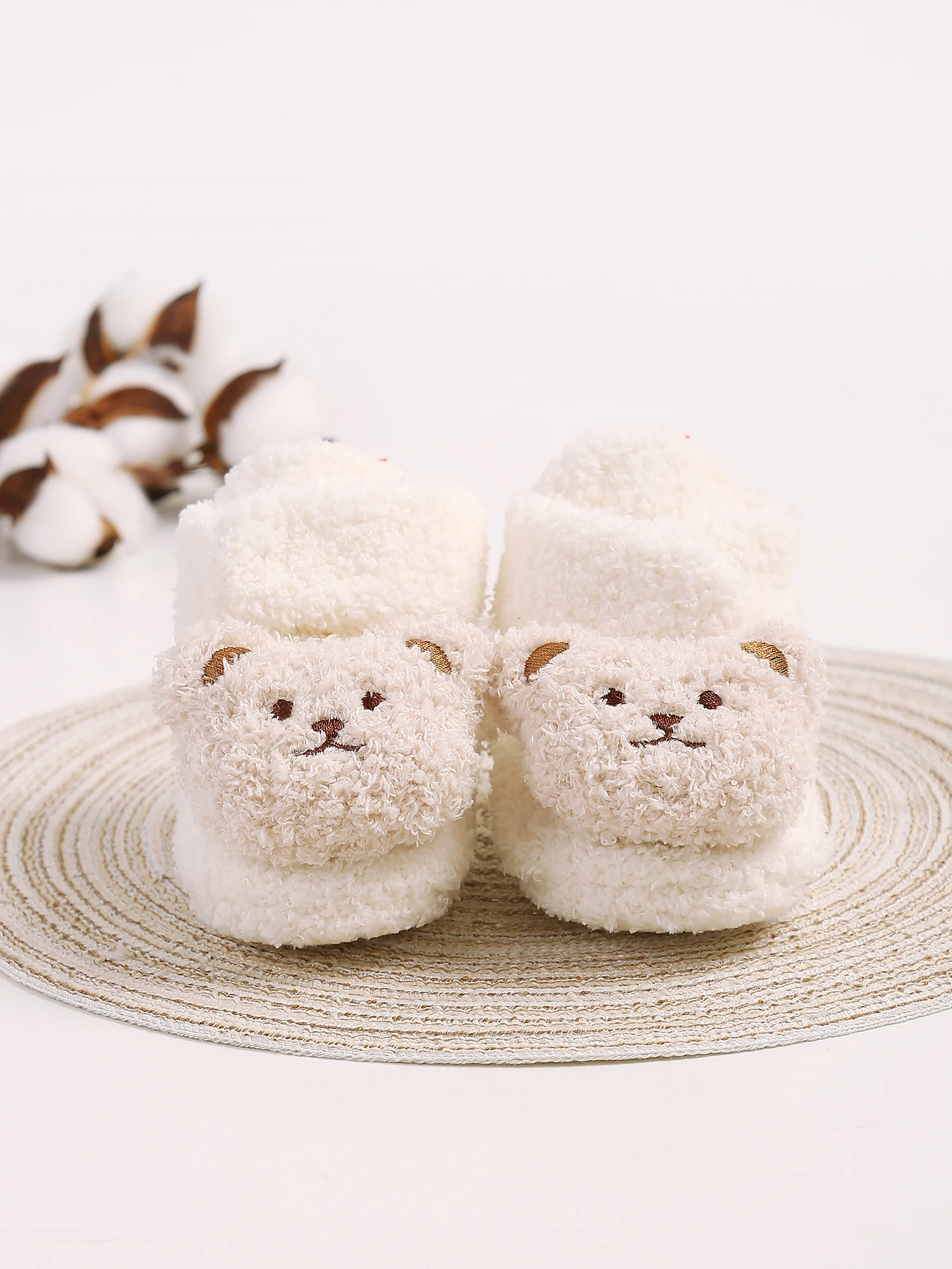 Cute Bear Cartoon Baby Girl Booties Stay On Slipper Winter Warm Soft Shoes Newborn Crib Sock Shoes