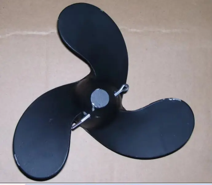 

Алюминиевые пропеллеры F6 309-64107-0 30964-1070M для подвесного двигателя Tohatsu Nissan 2,5 л.с. 3,5 л.с./Mercury 3,3 л.с. 7,4 х 5,7