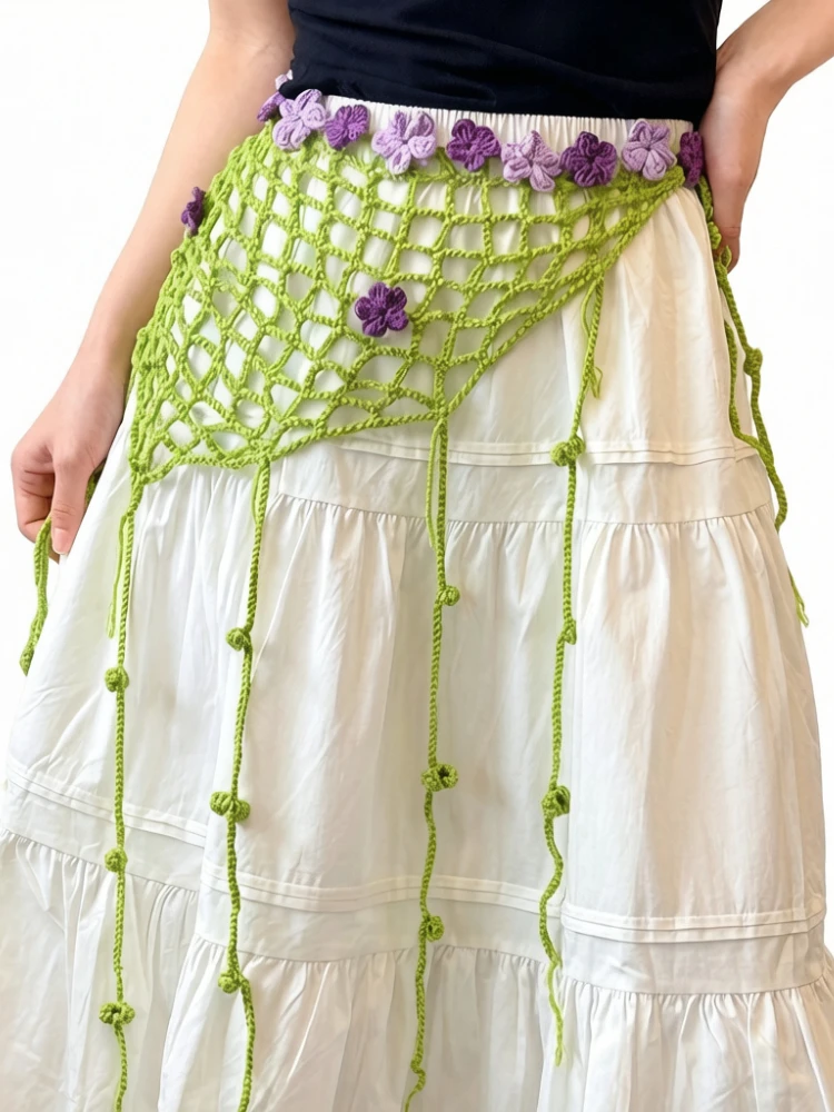 Women Crochet Flower Triangle Waist Scarf Retro Headscarf for Spring/Summer Layering Accessory with Skirt Vintage Belt Decor