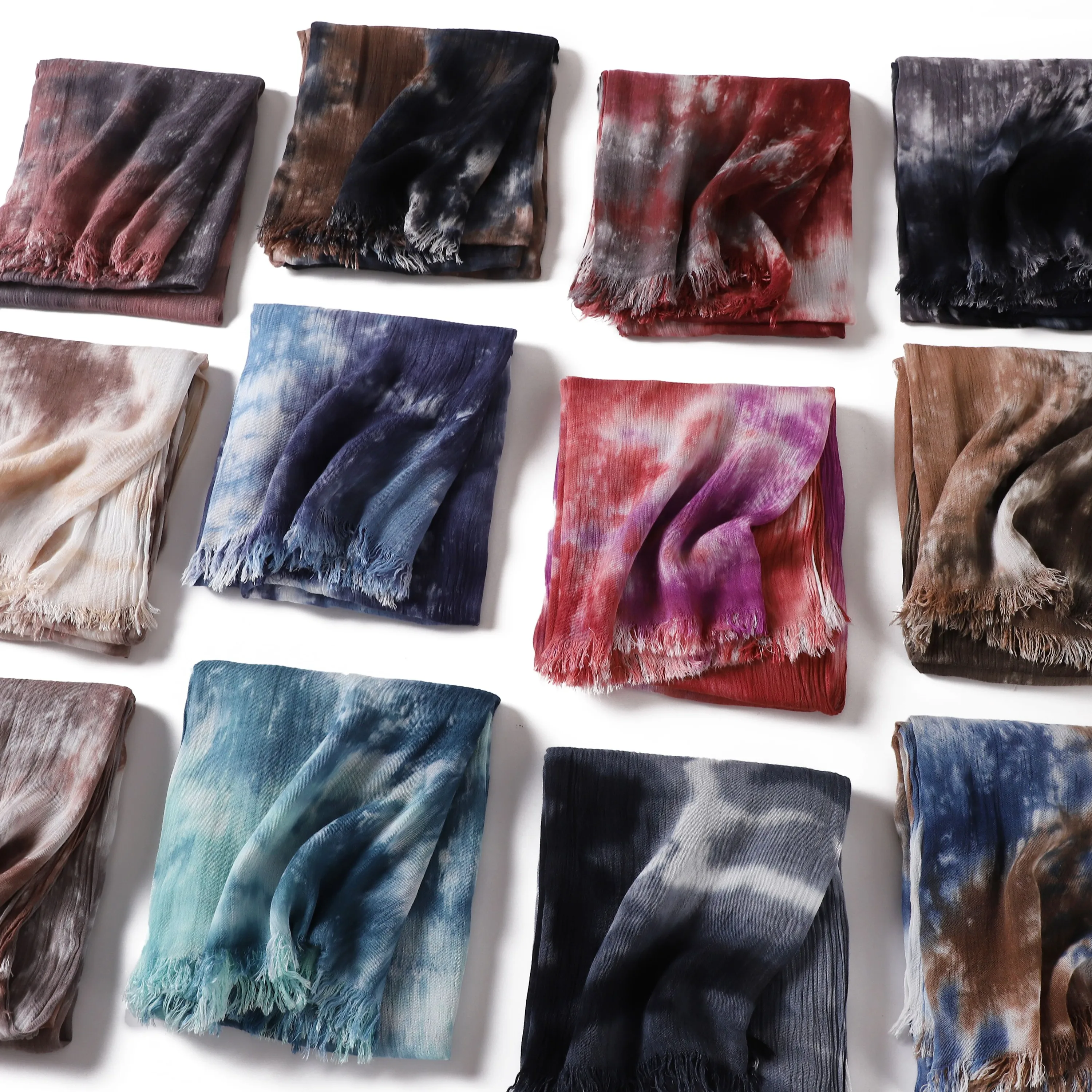 Fashion Tie-Dye Rayon Crinkle Headscarf Women Long Shawl Wrap Soft Breathable Summer Scarf Wholesale Textured Hijab Scarves
