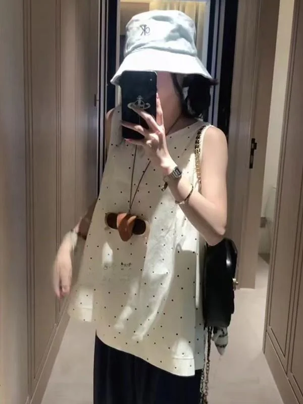 Letni T-shirt w kropki dla kobiet, luźny krój, stylowy strój, casualowy, kreatywny nadruk, bawełniany, okrągły dekolt, regularna długość.