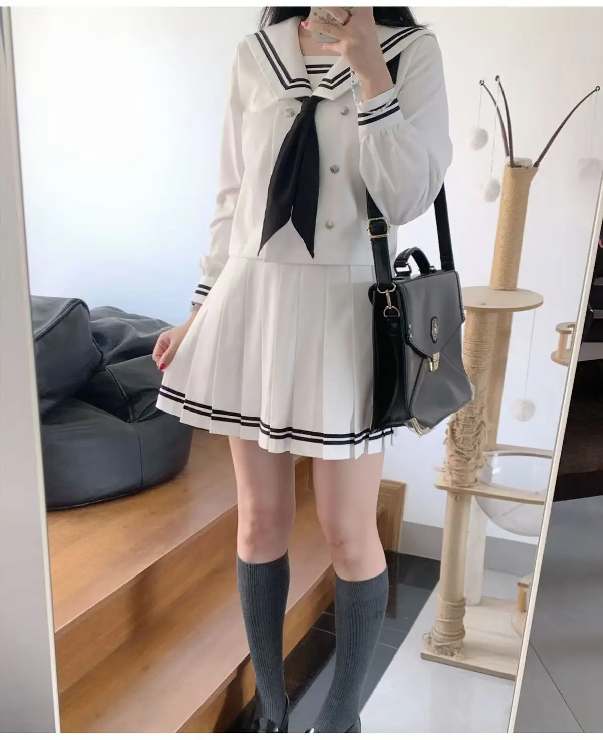 

Cosplay Japanese Style Sailor Uniform Set with Pleated Skirt