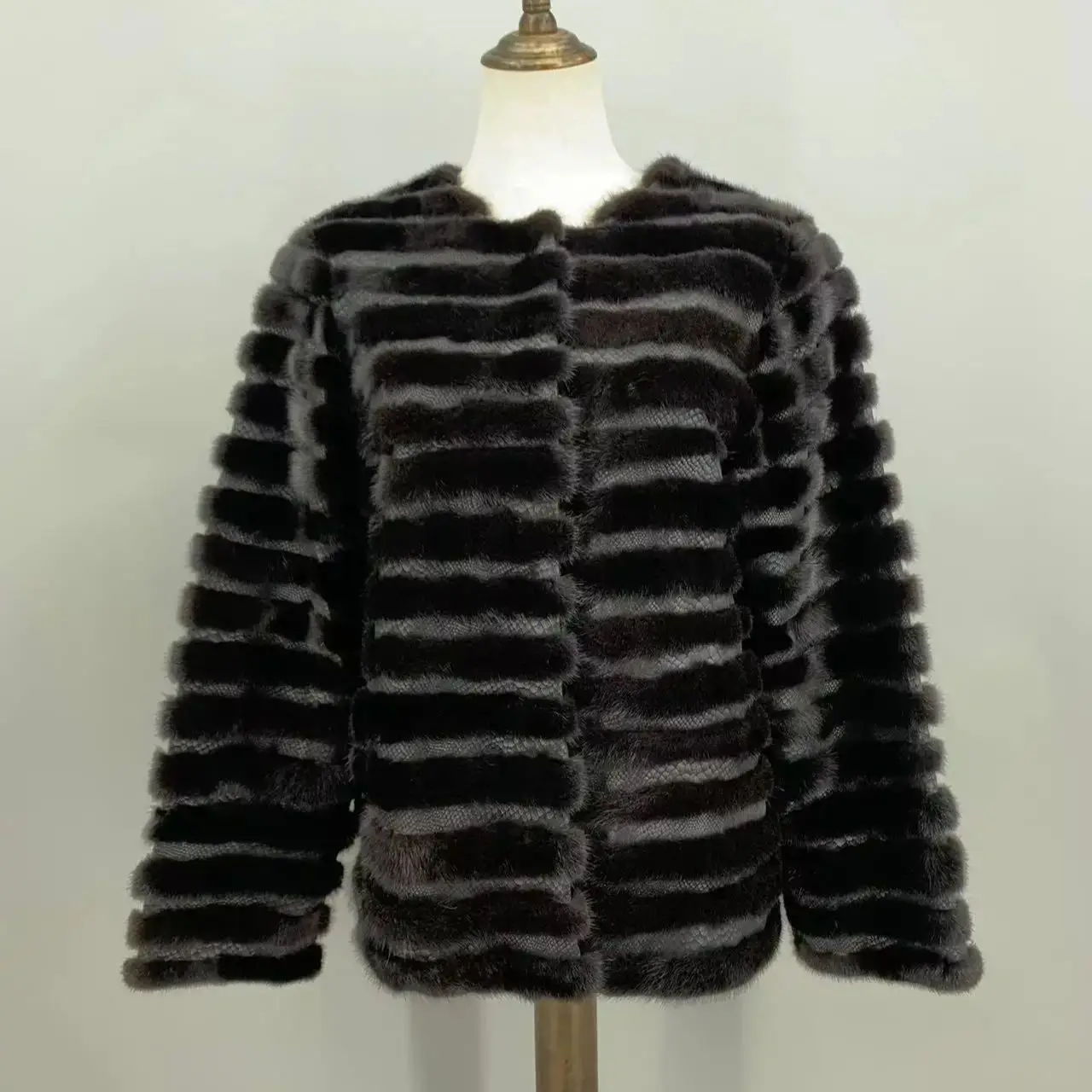 ขนมิงค์จริง O-neck สําหรับผู้หญิงพื้นฐานขนเล็กชิ้น 250482