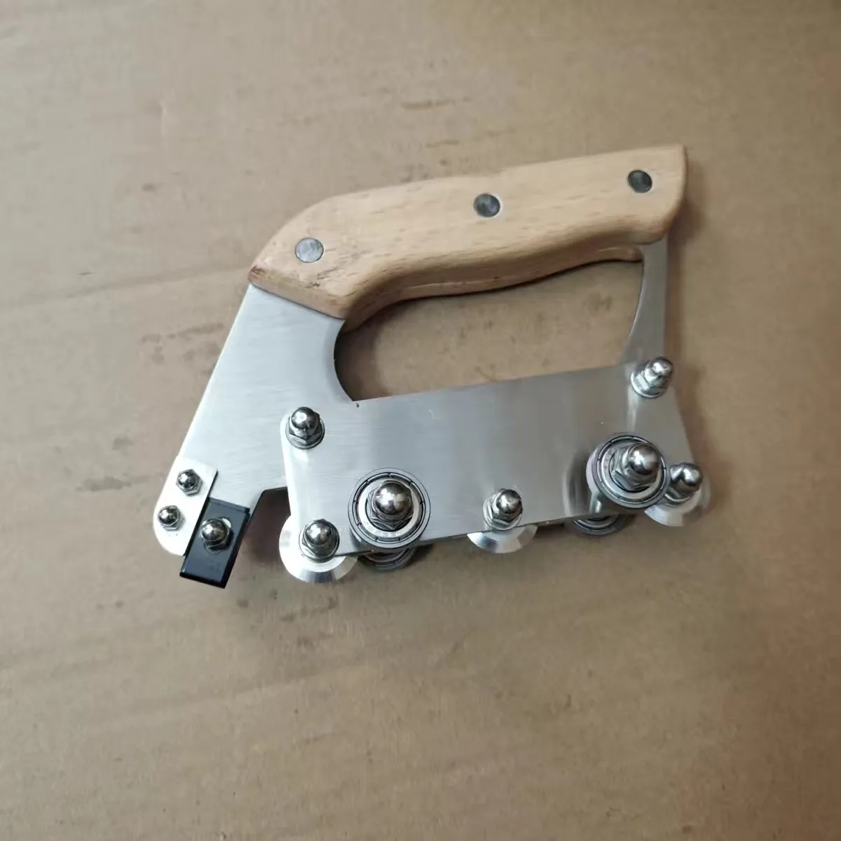 PVC plastic floor manual slotting artifact floor glue convenient slotting device compact