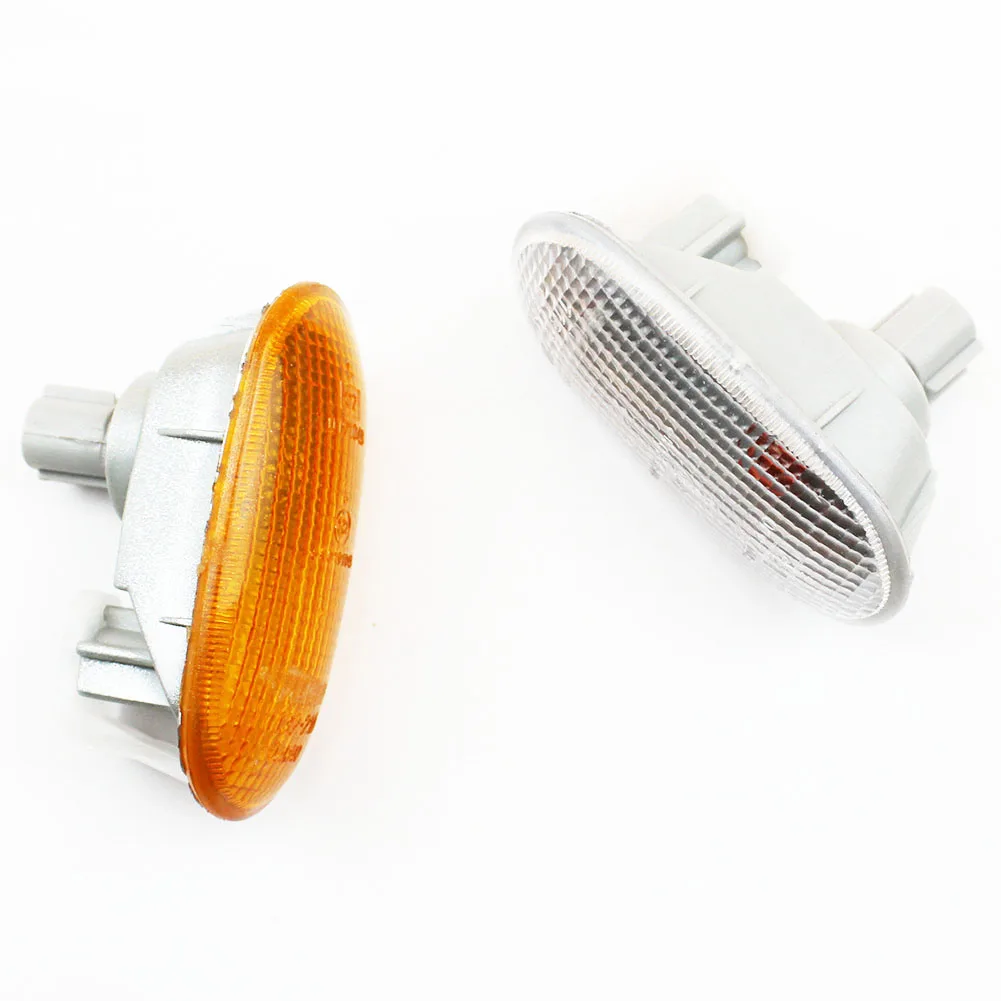2PCS Side Fender Marker Clear Yellow Lamp Signal Light With Bulbs fit for Mitsubishi Pajero Montero Shogun MK2