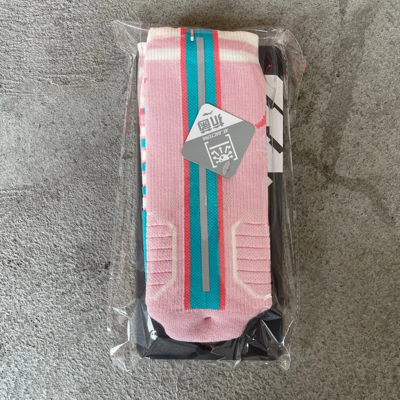 

Badfive Baskeall Sos Elite Cuioning Towel Bot Embroidered High Top ex Sport Fitn Fans Supplies