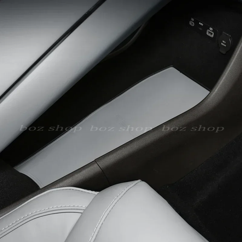 

For DENZA N7 2024 Door Slot Pad Door Slot Pad Central Control Storage Slot Pad Car Interior Modification Accessories
