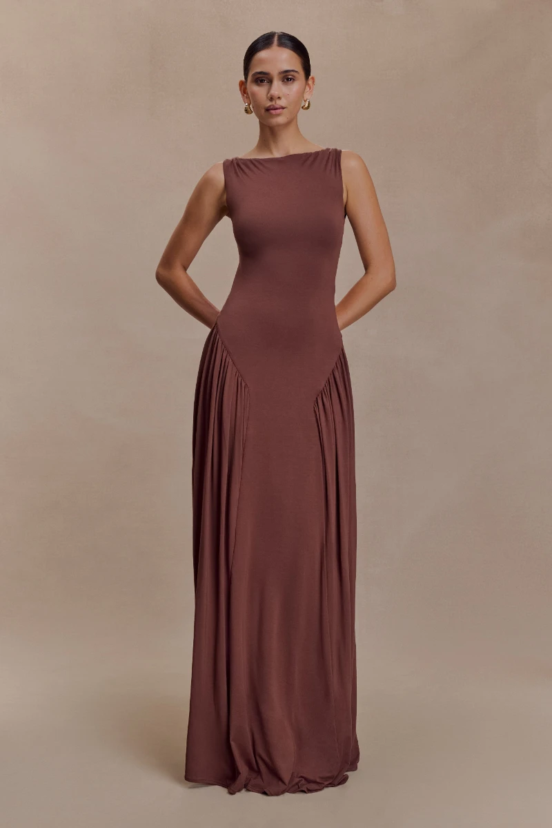 

Elegant Sleeveless Maxi Dress Slim brown Sexy Backless Solid Ruched Cocktail Prom Evening Party High-end Dresses
