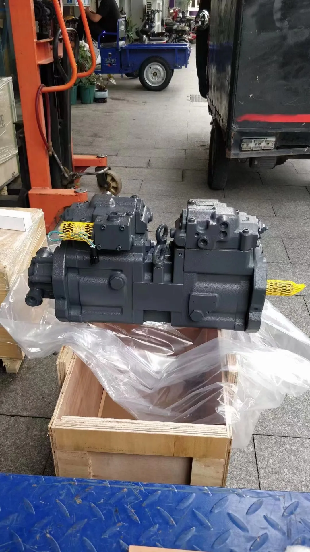 Sany 135-8 Hydraulic Pump Sany 155 Main Pump Kawasaki K3V63 Positive Control Plunger Pump Excavator Accessories