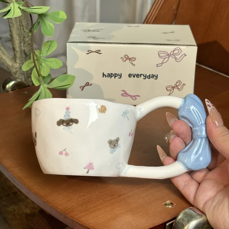 Taza grande con mango de mariposa para oreja, Taza de cerámica de alto valor, taza de café con patrón creativo de dibujos animados