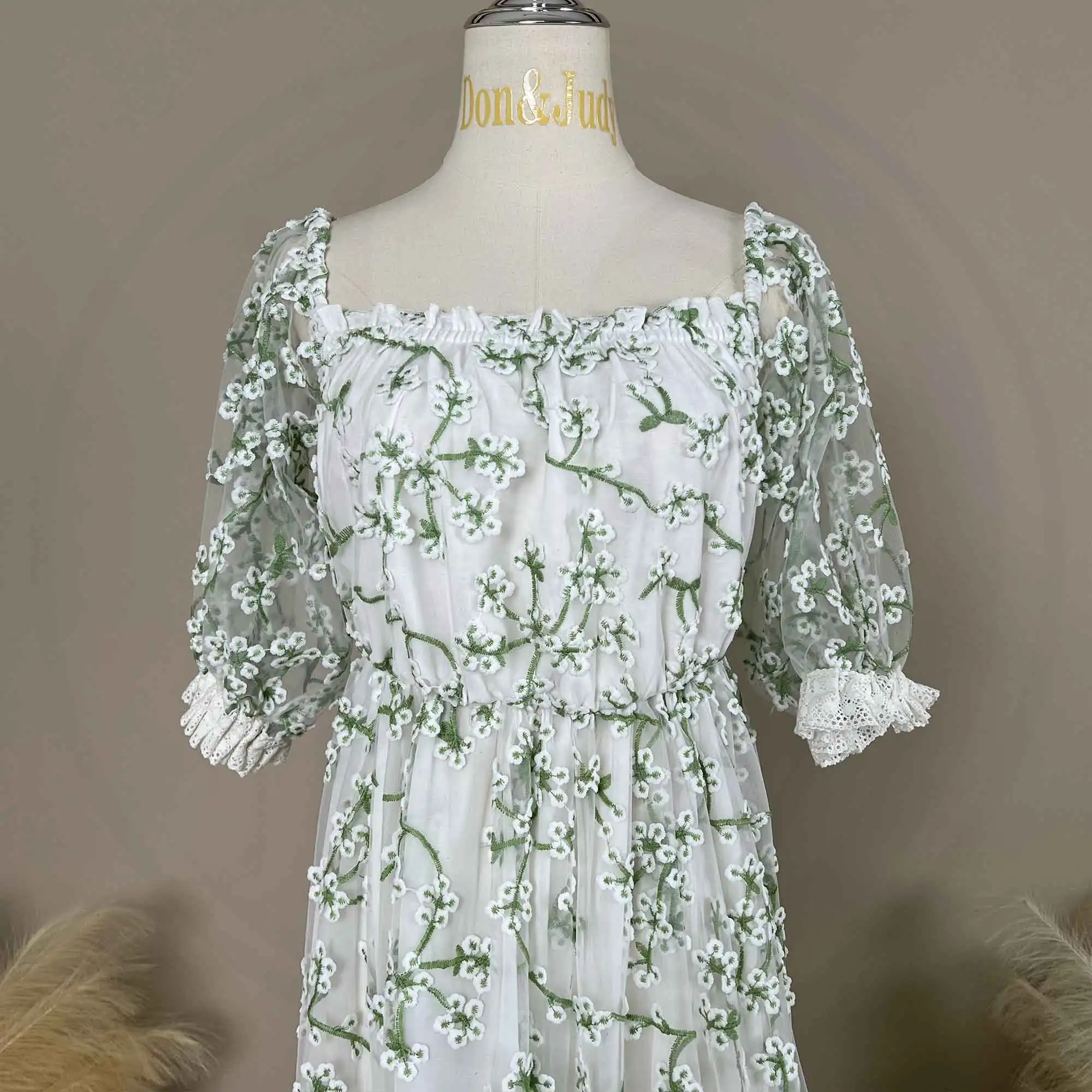 Don&Judy Spring Summer Green Vine Embroidered Off-Shoulder Puff Short Sleeve Slit Dress Gown for Maternity Dress Photoshoot
