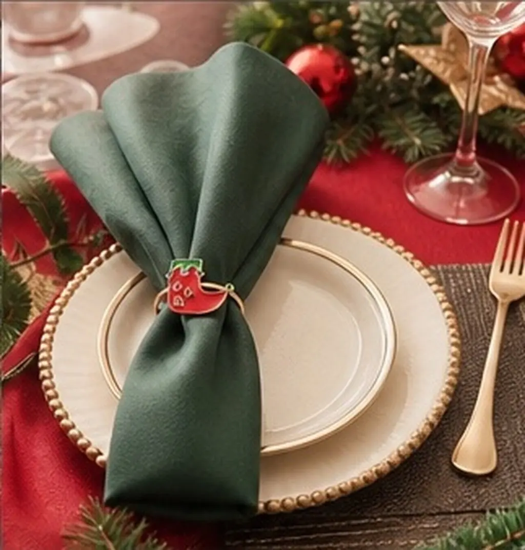 6Pcs Festival Napkin Ring Lovely Sock Modeling Eco Friendly Table Top Napkin Ring Xmas Themed Clasp Delicate Sock Clasp