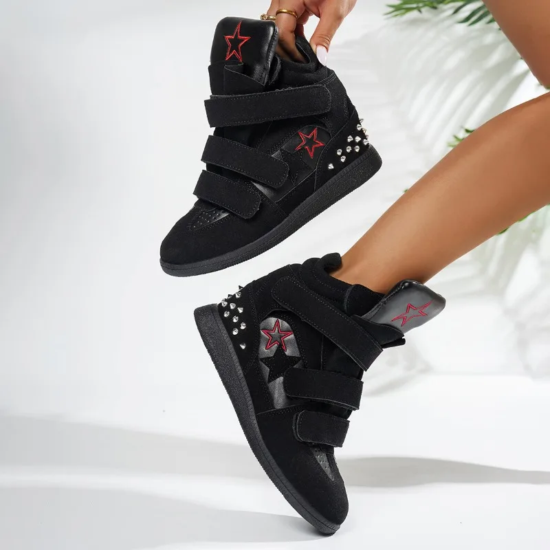2026 New High Quality Rivet Star Design Comfort Women's Ankle Boots Fashion Versatile Round Toe Comfortable Anti Slip Women Boot
