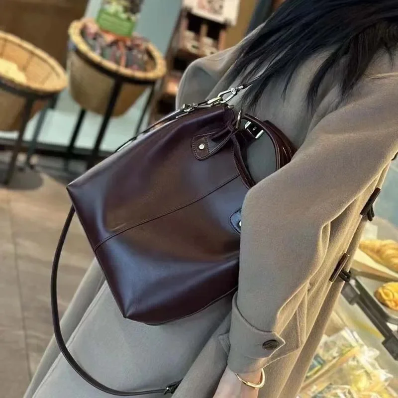 New Japanese And Korean Style Top-Level Cowhide Women'S Handbag Zipper Shoulder Bag Personalized Casual Crossbody Bag