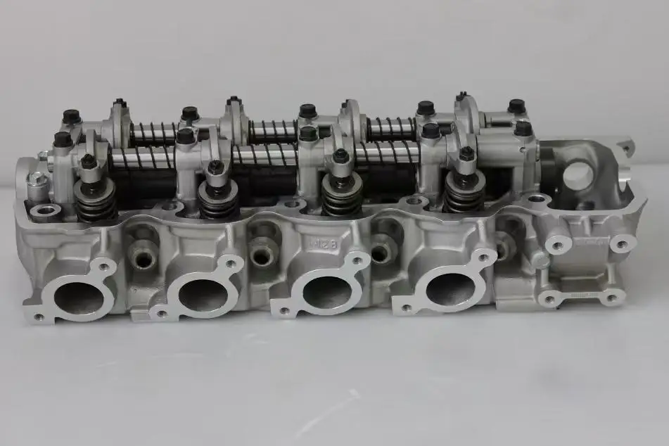 

Auto Parts 4G54 Complete Cylinder Head MD026520 MD151982 For Mitsubishi PAJERO L047 V32 MORTERO